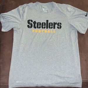 Nike Steelers short sleeve shirt